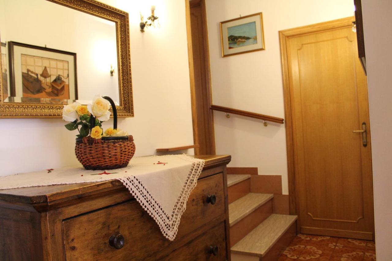 Апартаменти Casa Gentile Ассізі Екстер'єр фото